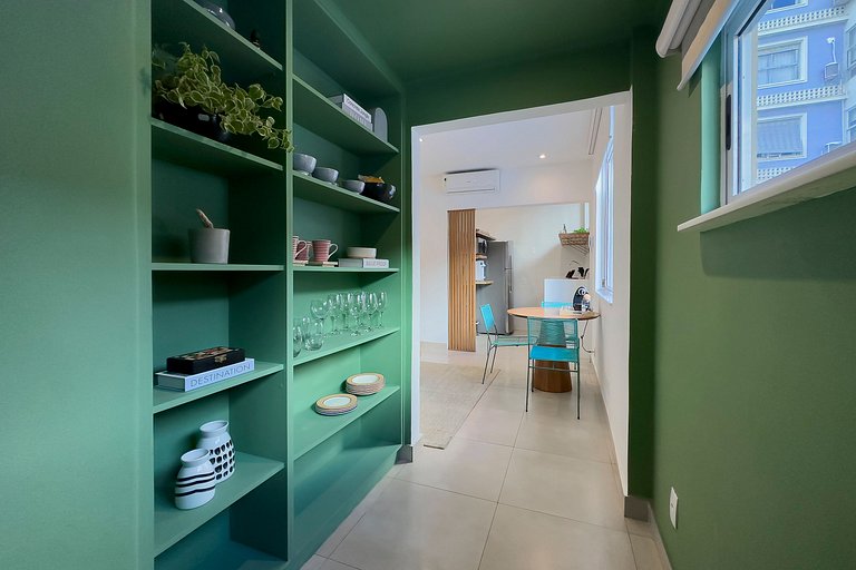 Leblon | Quiet Suite Near the Beach