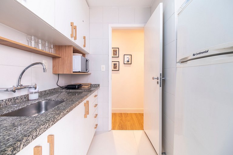 Newly renovated apartment in Leblon