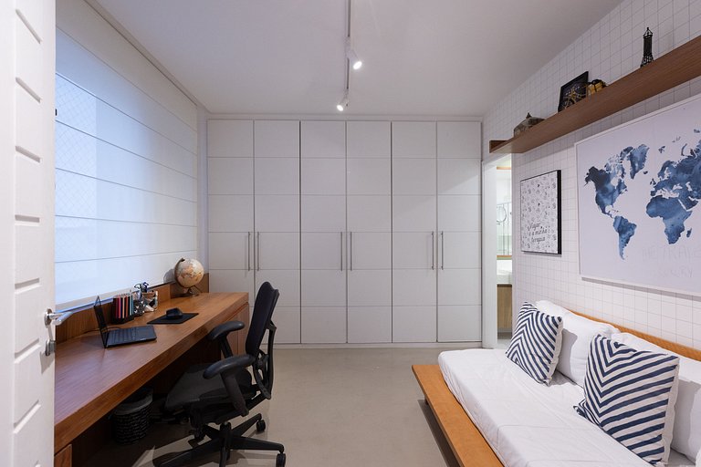 Leblon | Cobertura 750m² Beira Mar, Piscina, Sauna