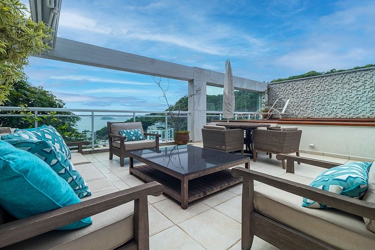 Great and new Penthouse Leblon