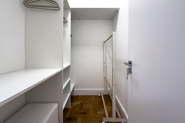 Leblon - Rua Dias Ferreira | Apt. silencioso com localização