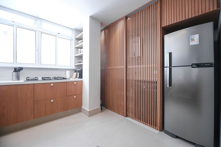 Newly renovated 5 minutes away from Leblon beach
