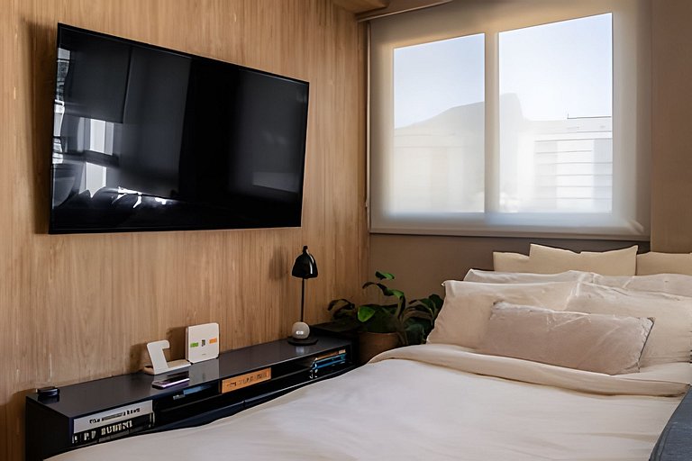 Gávea | Balcony & Christ View