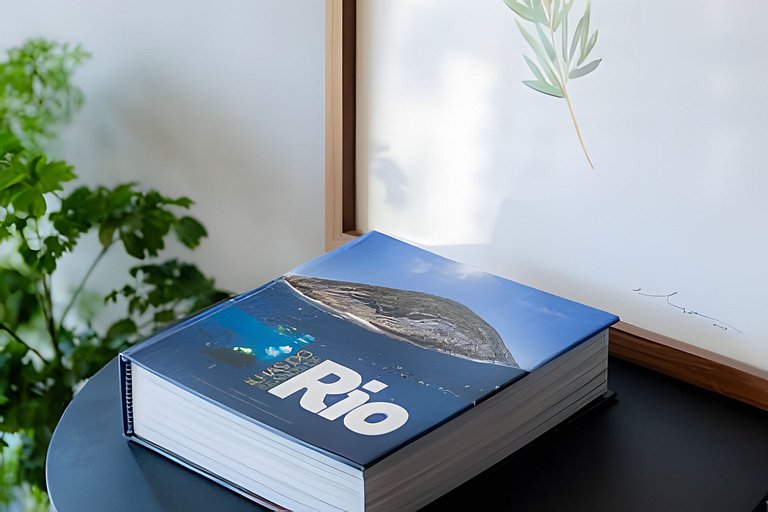 Gávea | Balcony & Christ View