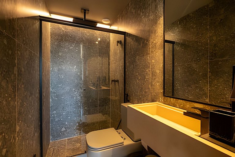 Gávea | Balcony & Christ View