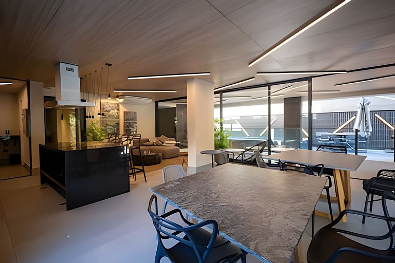 Gávea | Balcony & Christ View