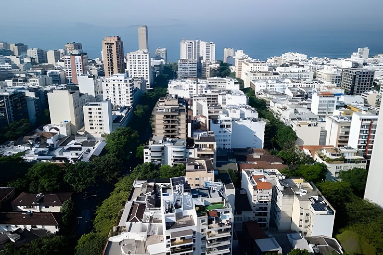 Leblon - Rua Dias Ferreira | Charme e conforto no coração do