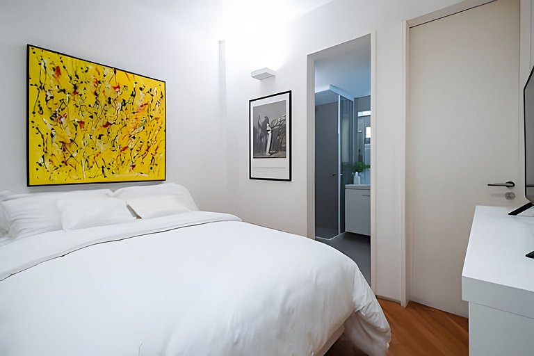 Leblon | 3 En-Suite Bedrooms, Beach Block