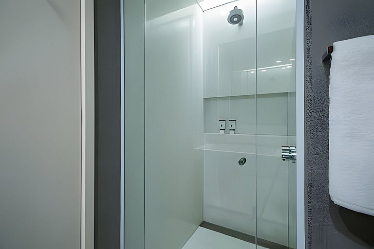 Leblon | 3 Suites, Steps from the Beach