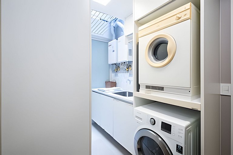 Leblon | 3 Suites, Steps from the Beach