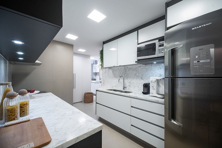 Leblon | 3 Suites, Steps from the Beach