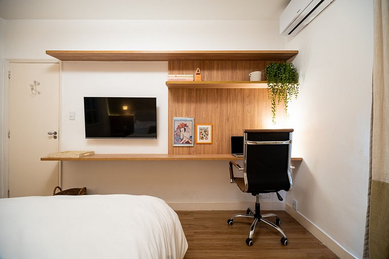 Newly renovated apartment in Leblon