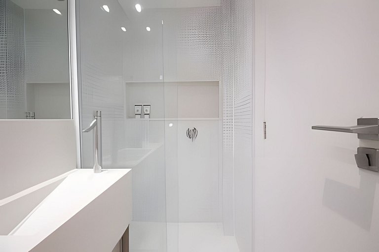 Leblon · 2-Bedroom Apt · Dias Ferreira St