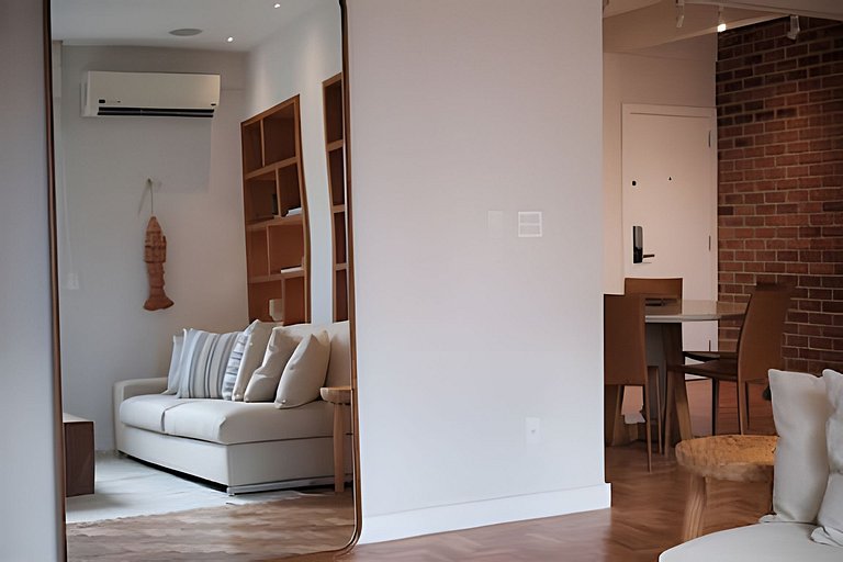 Leblon · 2-Bedroom Apt · Dias Ferreira St