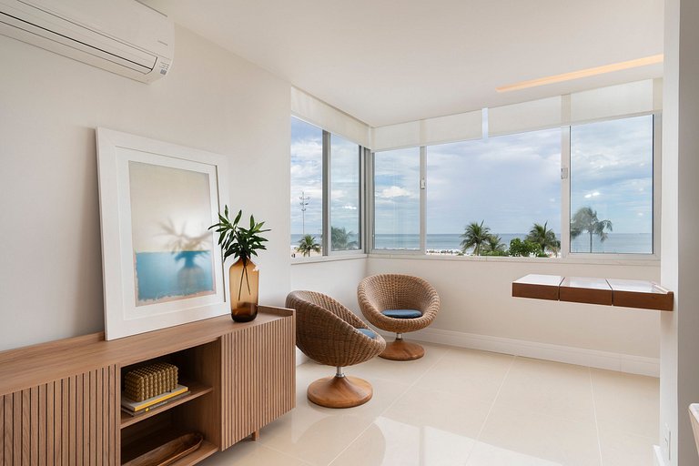 Copacabana | Av. Atlântica, Oceanfront, 4 Bedrooms