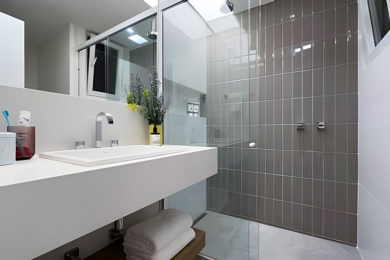 Elegant duplex apartment in Ipanema