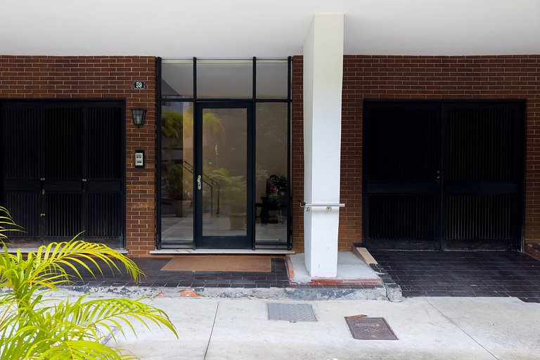 Ipanema - R. Redentor | Duplex no melhor local