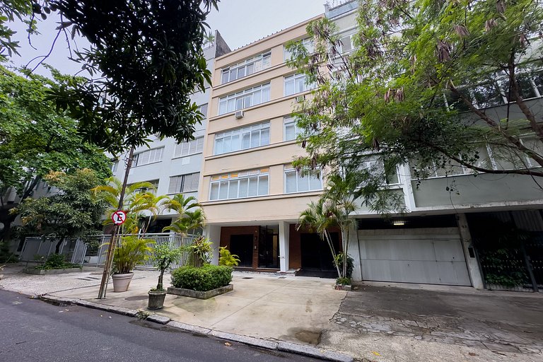 Ipanema - R. Redentor | Duplex no melhor local