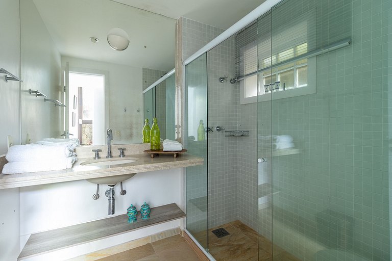 Angra | Exclusive Mansion, Sea View and Private
