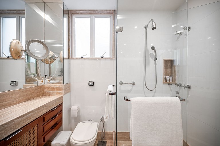 Copacabana – Av. Atlântica | Sea View & 3 Suites