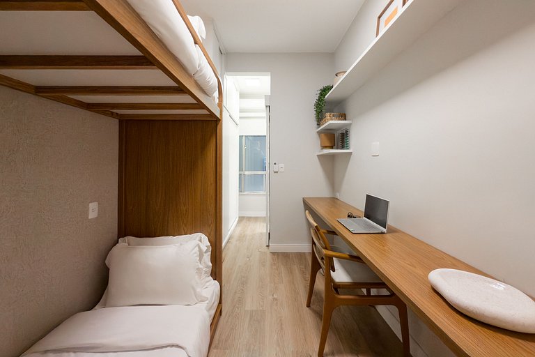 Leblon | 3qts, 5 min da praia, localização premium