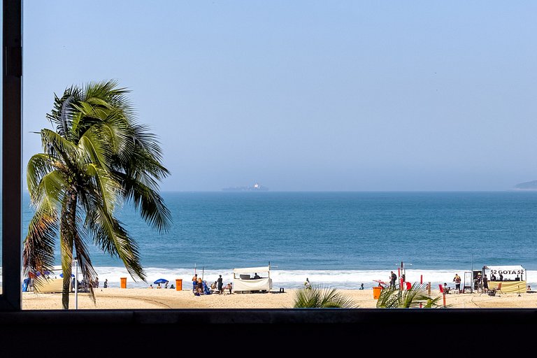 Copacabana – Av. Atlántica | Vista Panorámica al Mar