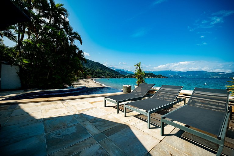 Angra – Mombaça | Beira-Mar com Piscina