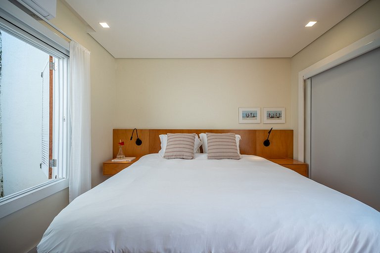 Angra | Casa Frente al Mar con Piscina y 7 Suites