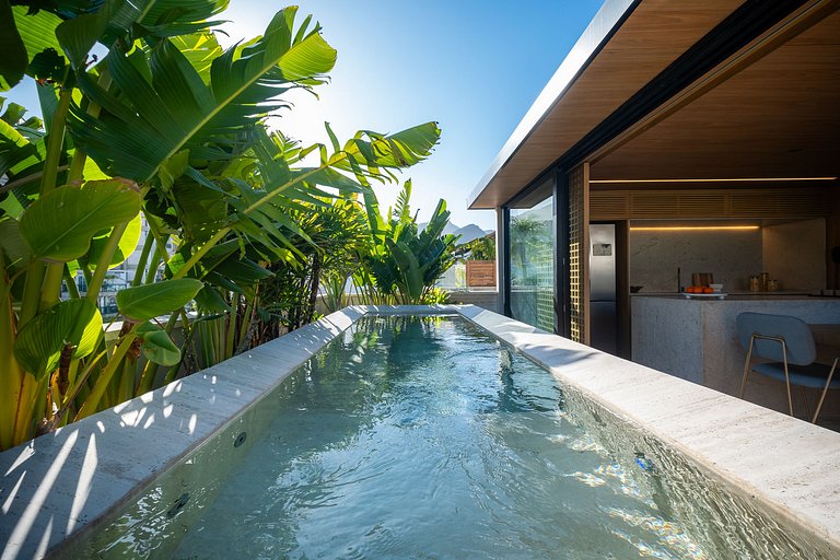 Leblon - Dias Ferreira | Duplex Penthouse with Pool