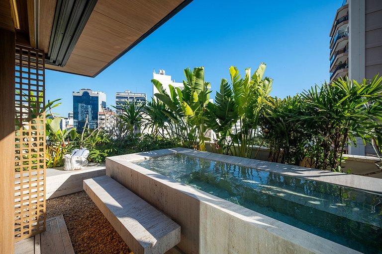 Leblon - Dias Ferreira | Duplex Penthouse with Pool