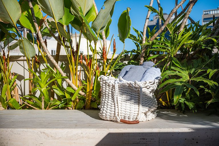 Leblon - Dias Ferreira | Duplex Penthouse with Pool