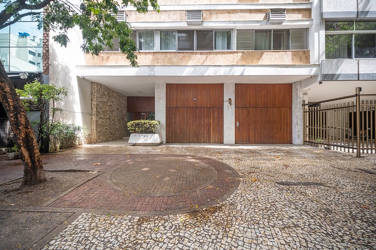 Ipanema | 4 bedrooms, 6min from the Beach