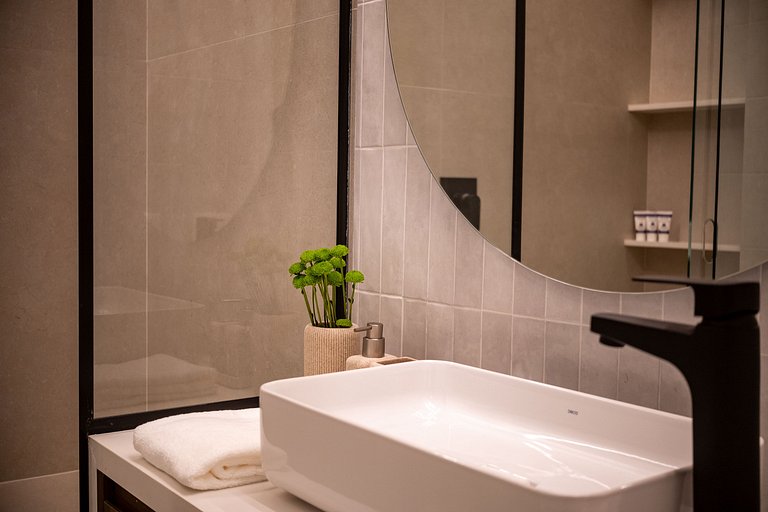 Ipanema | 4 bedrooms, 6min from the Beach