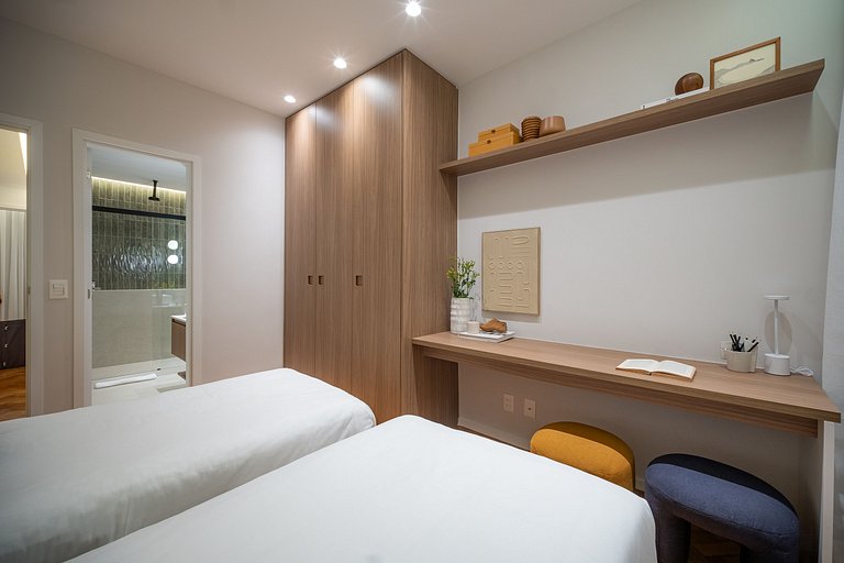 Ipanema | 4 bedrooms, 6min from the Beach