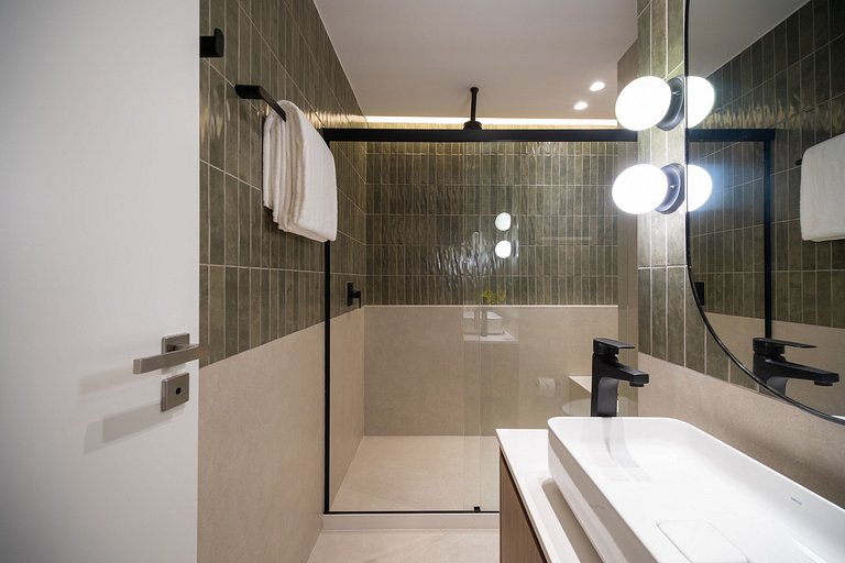 Ipanema | 4 bedrooms, 6min from the Beach