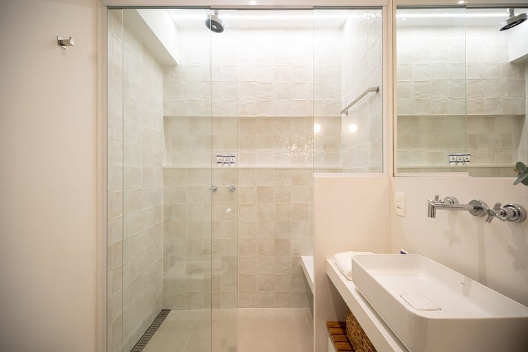 Leblon – Rita Ludolf | Renovated, 3 Br