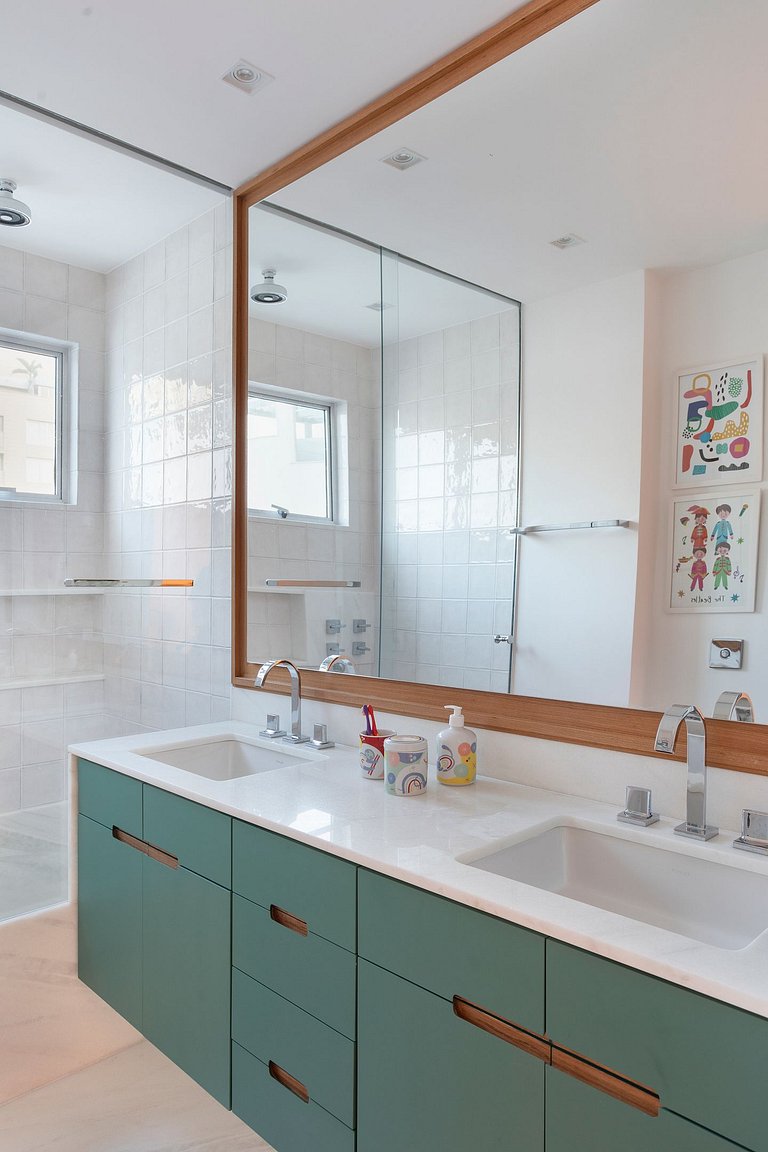 Leblon | 3qts c/ Vista Mar e Decoração Impecável