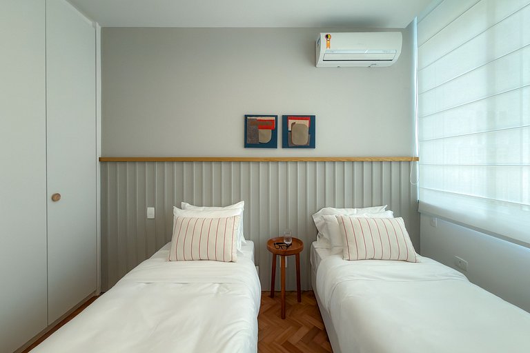 Ipanema | 3BR, 1min to the Beach, Renovated