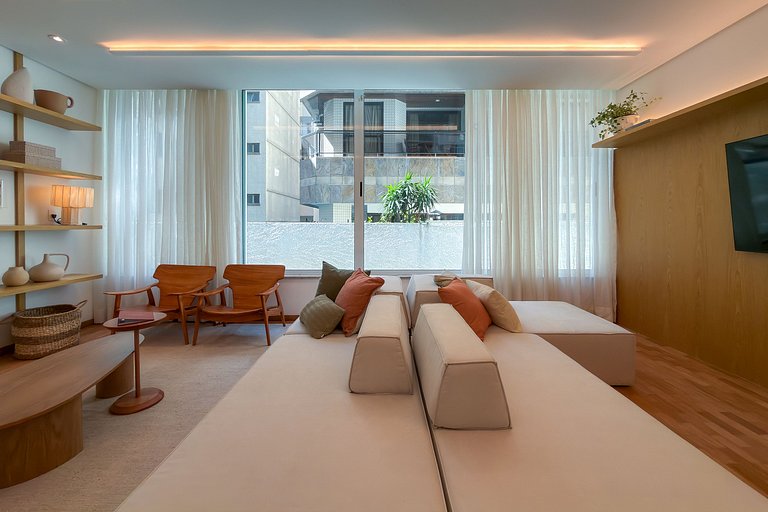 Ipanema | 3BR, 1min to the Beach, Renovated