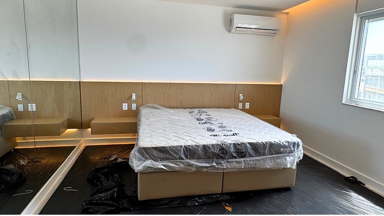 Ipanema | Penthouse w/ Pool by the Beach