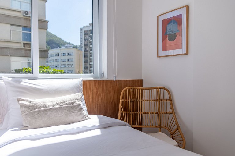 Leblon | 3 BR, 3 min to Beach, Stunning Décor