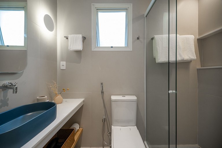 Leblon | 3 Bedrooms, 3 Minutes from Leblon Beach