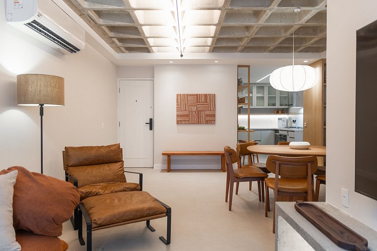 Leblon | 3 hab, 105m² reformado, 200m del mar