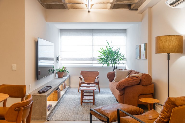 Leblon | 3 Bedrooms, 3 Minutes from Leblon Beach