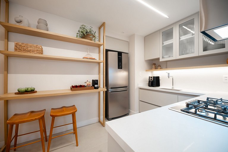 Leblon | 3 bdr, renovated 105m², 200m to beach