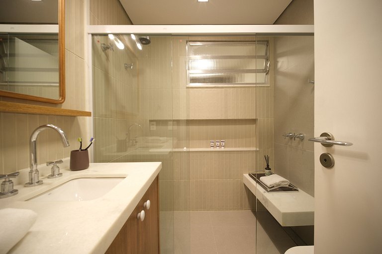 Copacabana | 5 Suites, Frente al Mar, Renovado