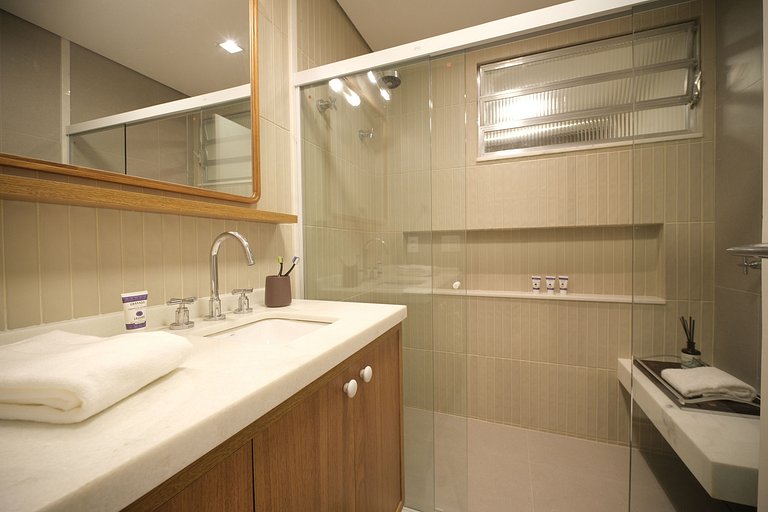 Copacabana | 5 Suites, Frente al Mar, Renovado