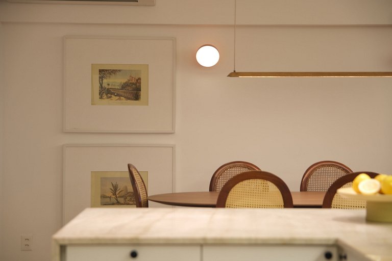 Copacabana | 5 Suites, Oceanfront, Renovated