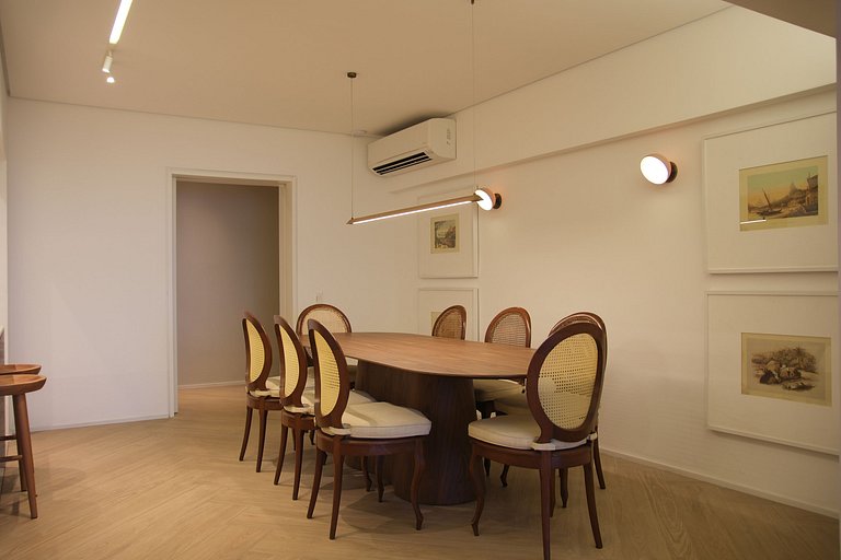 Copacabana | 5 Suites, Oceanfront, Renovated