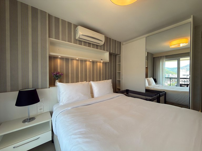 Ipanema | 2BR Suites, Ocean View, 1min to Beach